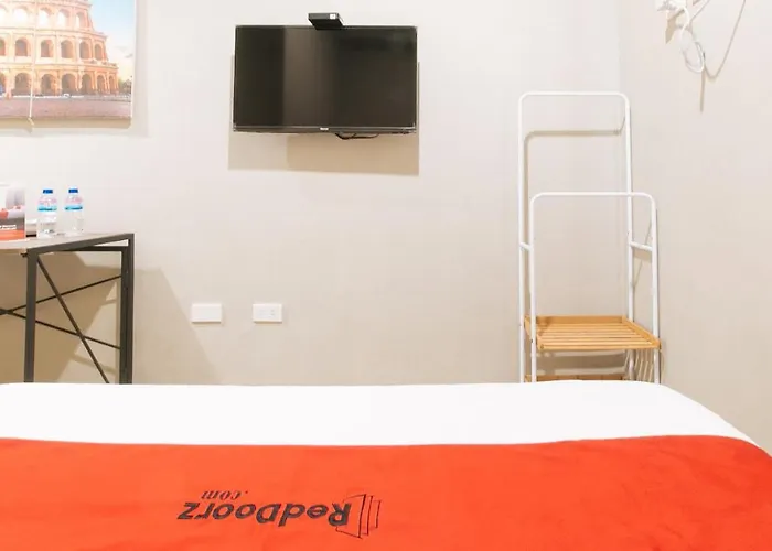 Hotel Reddoorz Near Osmena Highway 2 Manille