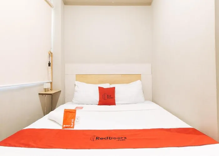 Hotel Reddoorz Near Osmena Highway 2 2*