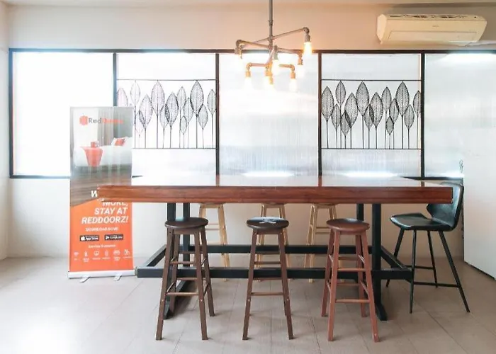 Reddoorz Near Osmena Highway 2 2*