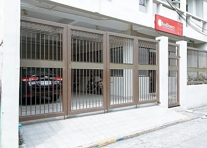 Reddoorz Near Osmena Highway 2 Hotel