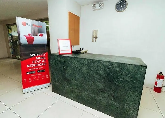 Hotel Reddoorz Near Osmena Highway 2
